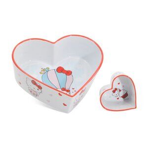 HELLO KITTY 2pk Valentine's Day Friends Heart Bakers, New in Box